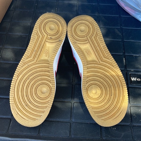 Nike Air Force 1 GS 'LeBron' - Picture 3 of 3